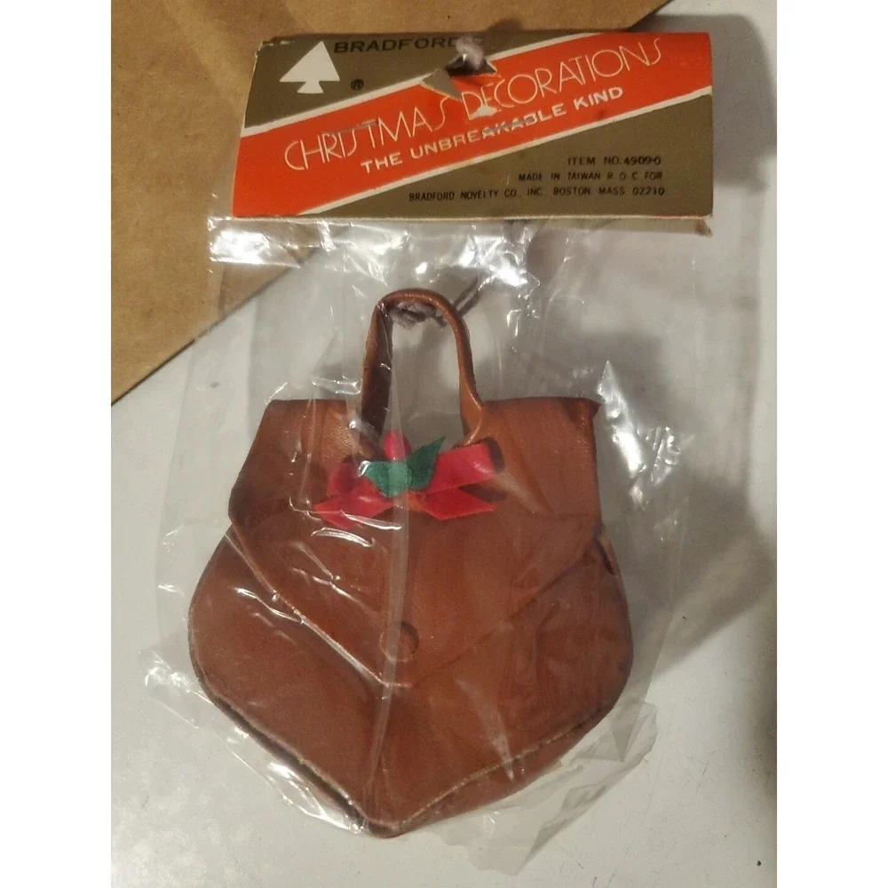 Vintage Unbreakable Christmas Ornament Bradford's Leather Bag 4909-0 NEW